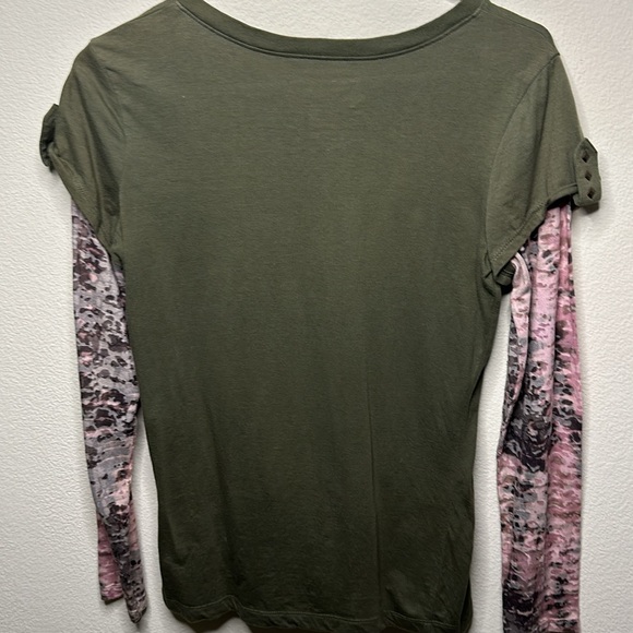 Y2K forever orchid long sleeve top rhinestones studs Camo size 16 girls - Picture 5 of 5
